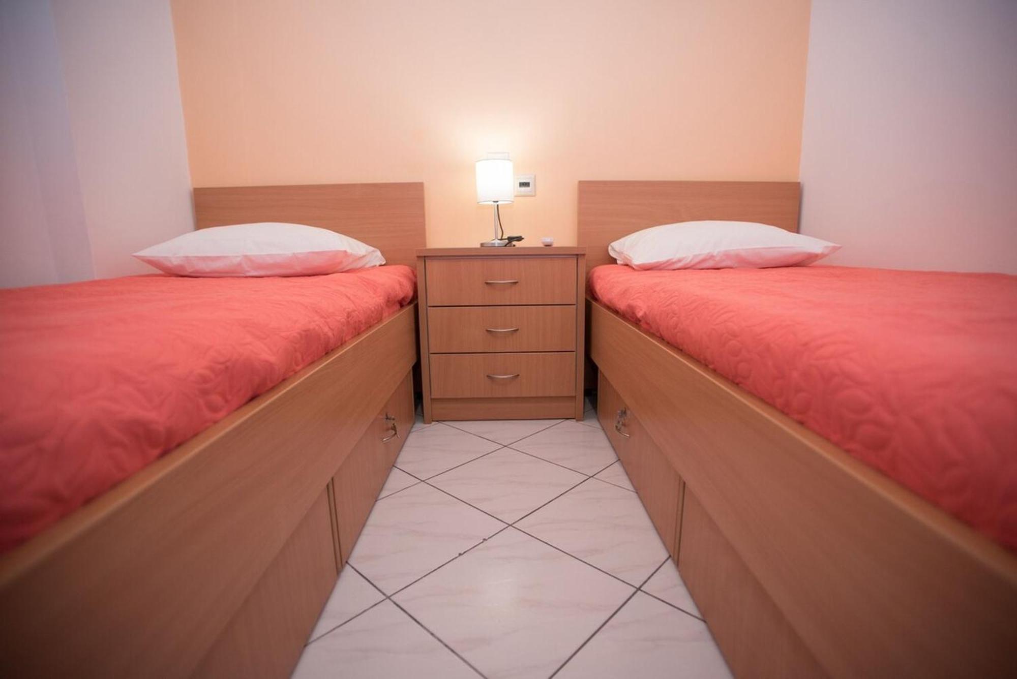 Comfi Apartment Kleio イラクリオン エクステリア 写真